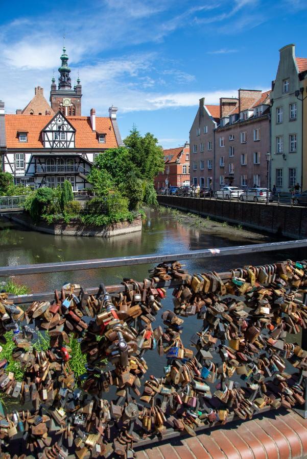 Maya'S Flats & Resorts 61 - Most Milosci Gdańsk Exteriör bild