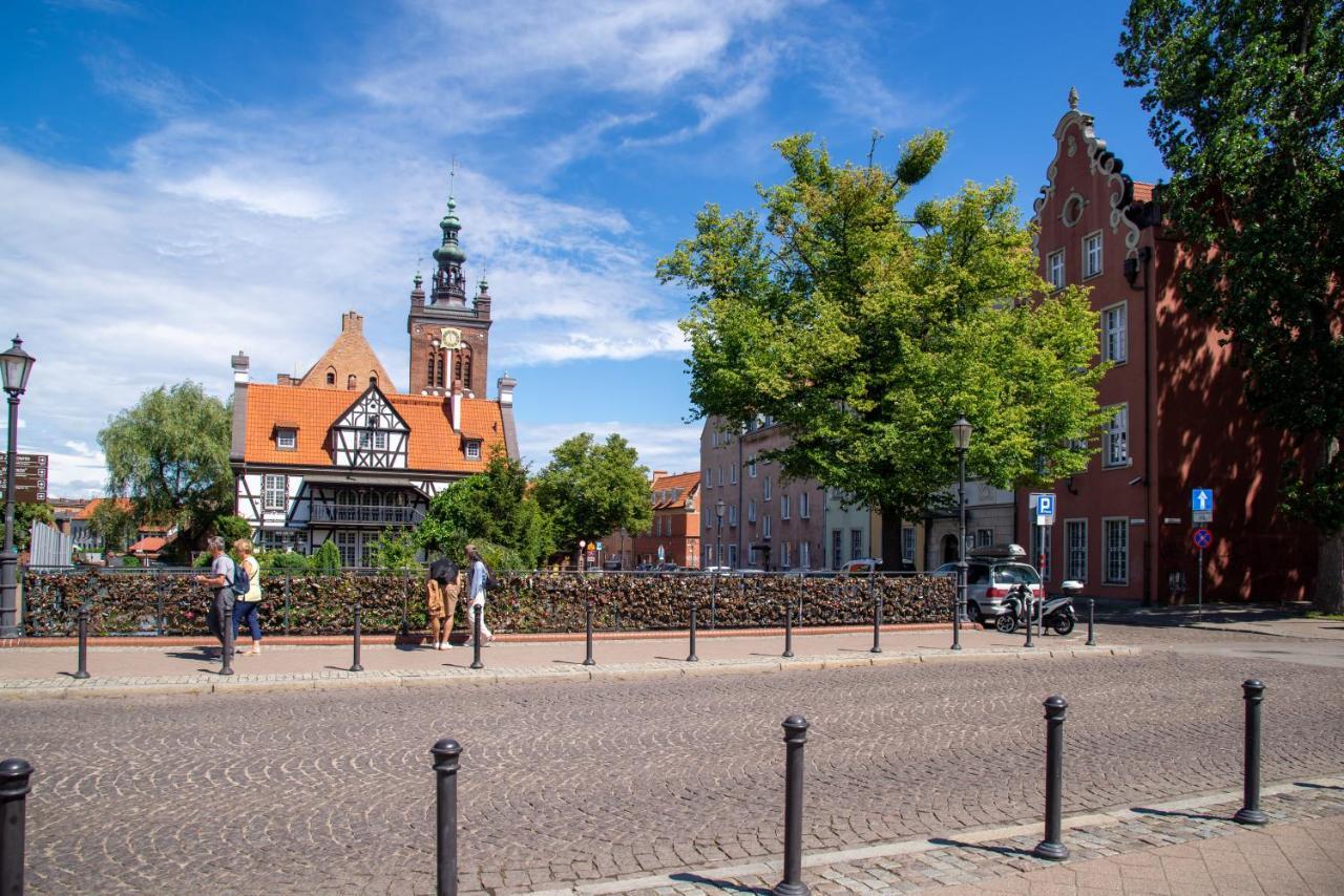 Maya'S Flats & Resorts 61 - Most Milosci Gdańsk Exteriör bild